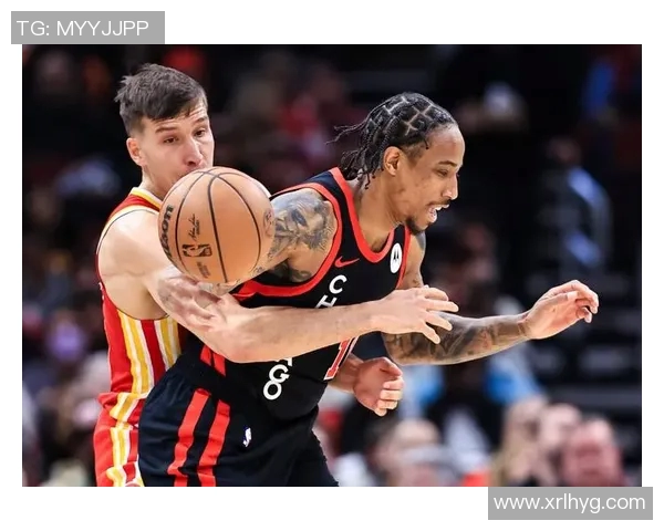 2011季后赛公牛与老鹰第三场激战回顾与精彩瞬间分析